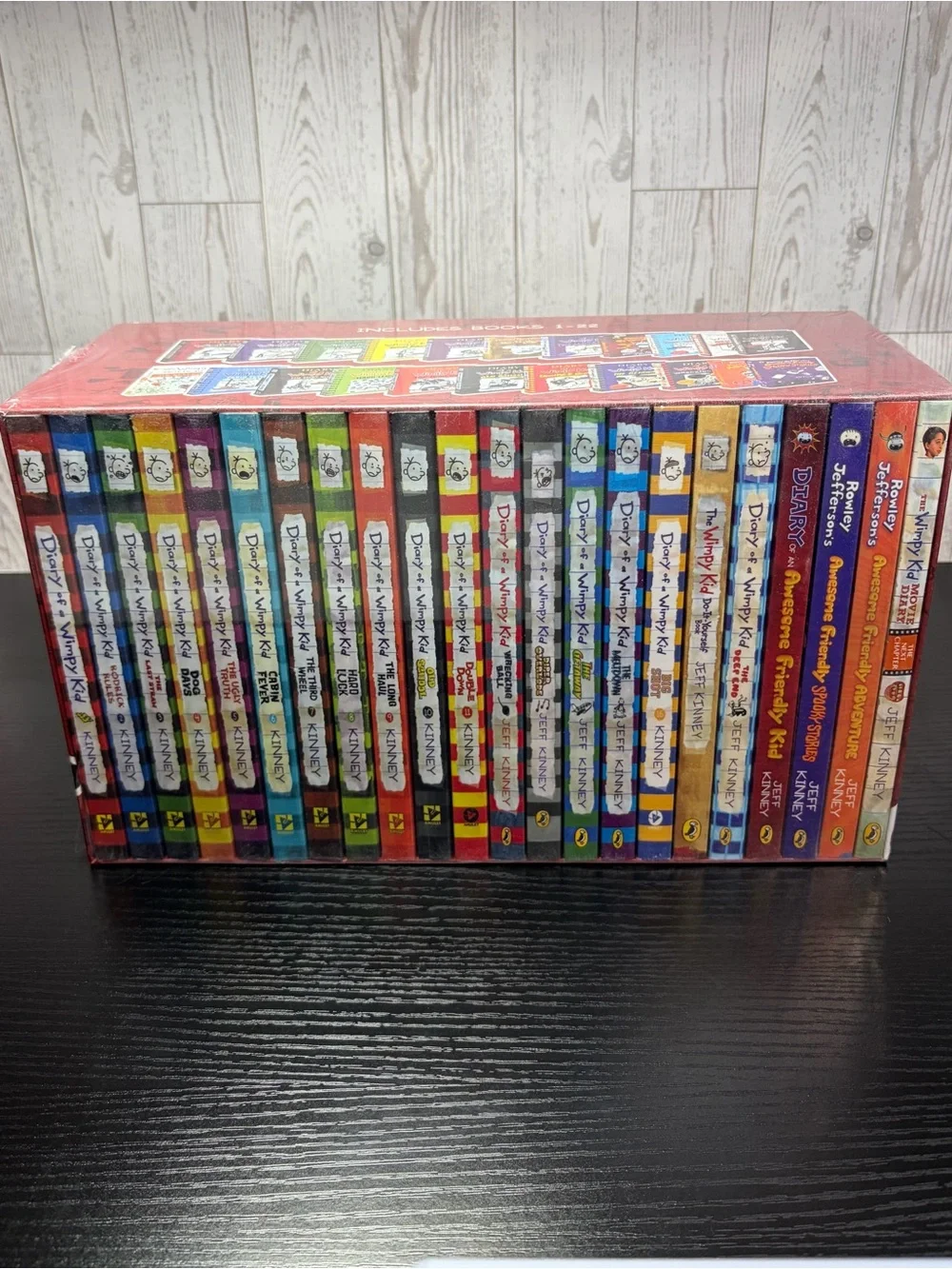 Diary of a Wimpy Kid Complete Book Box Set 1-22